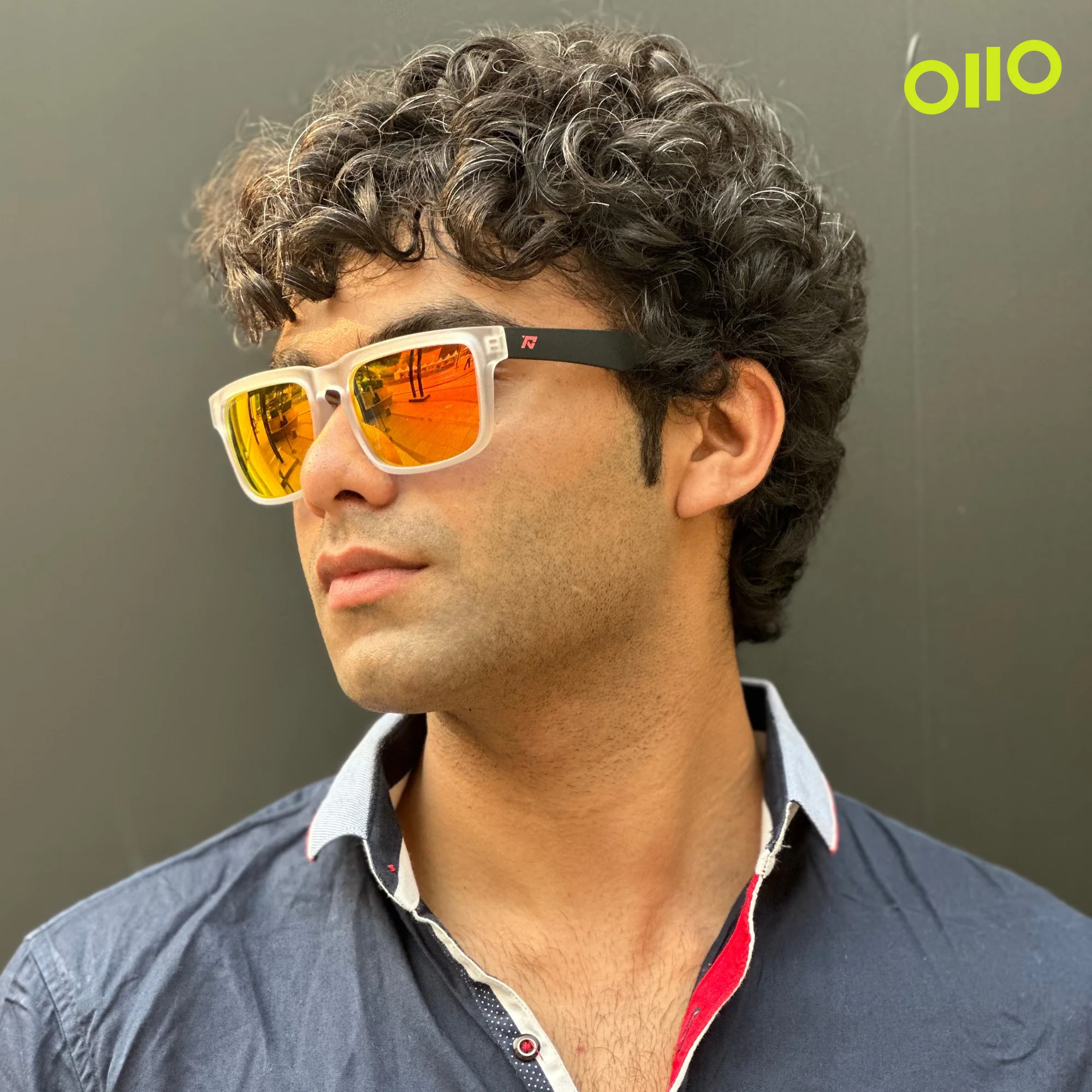 RV Flamboyant Orange - Image 4