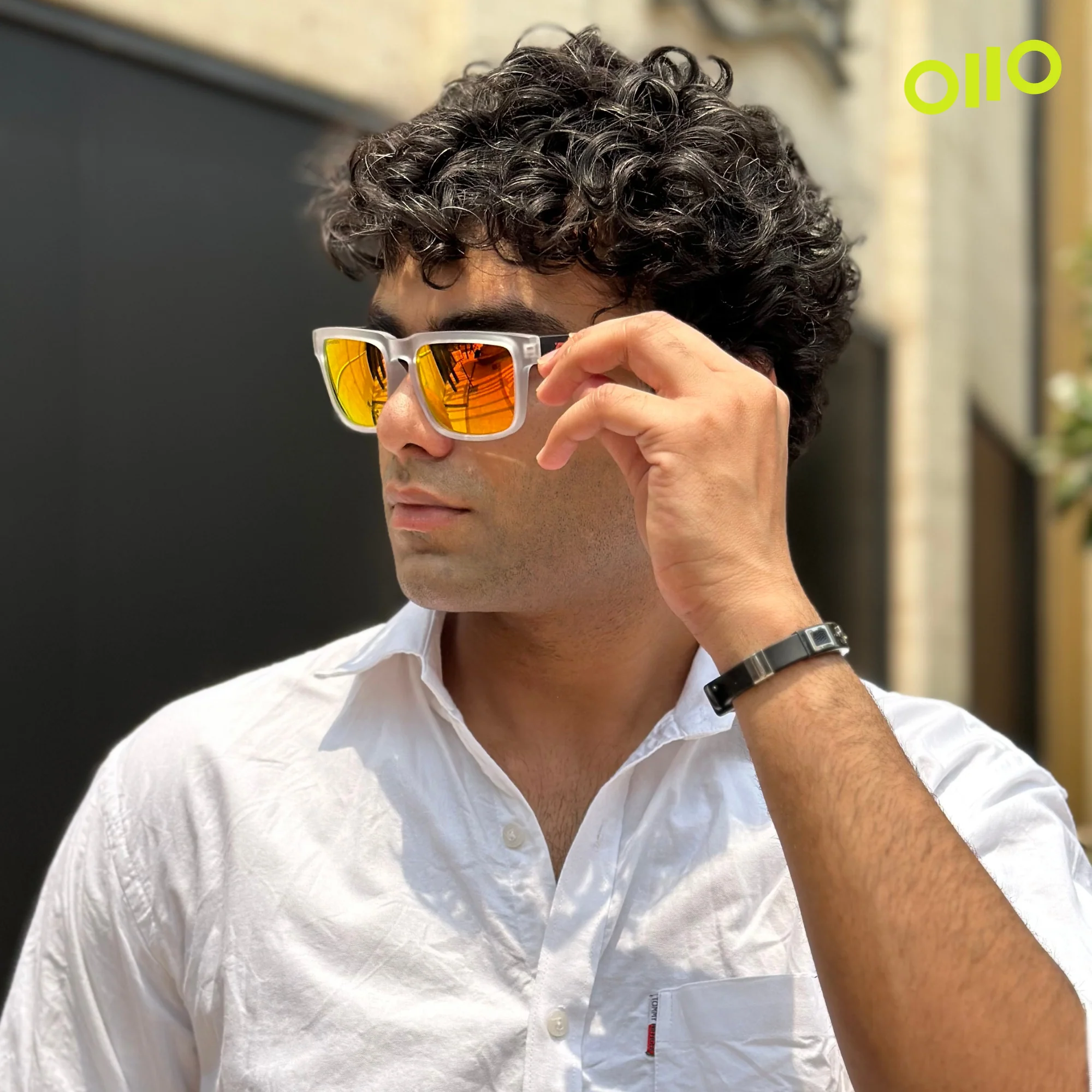 RV Flamboyant Orange - Image 7